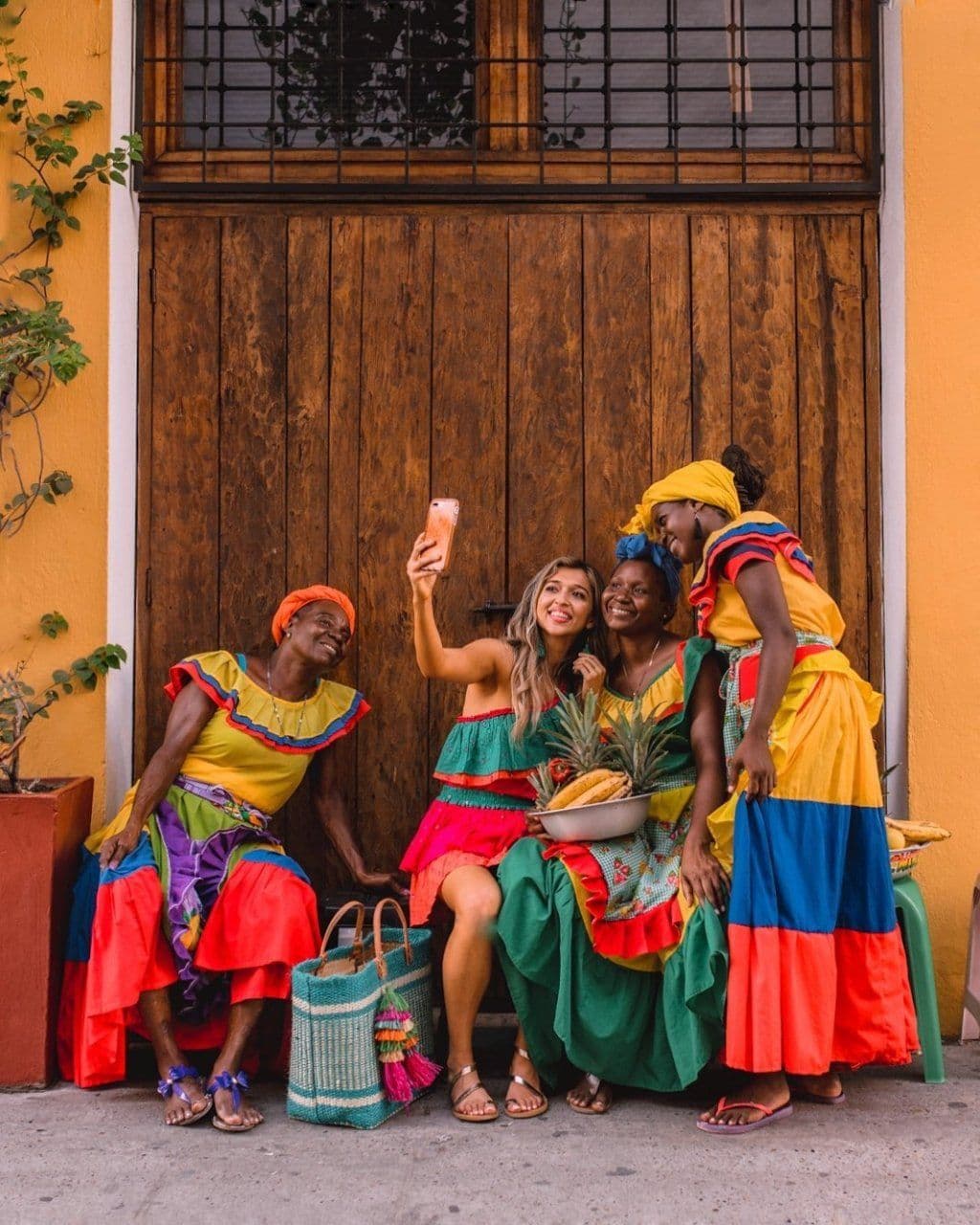 𝗖𝗢𝗟𝗢𝗠𝗕𝗜𝗔 𝗘𝗦𝗘𝗡𝗖𝗜𝗔𝗟 🇨🇴 3